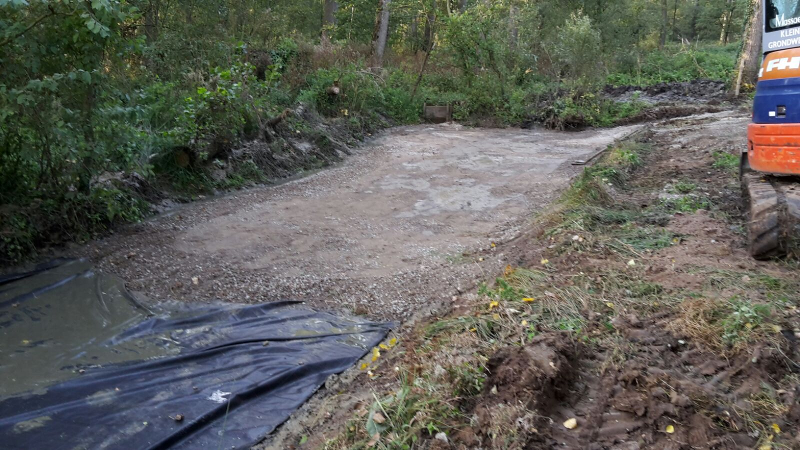  crosshindernissen Waterbak aangelegd in België, bij Kris Vervaecke