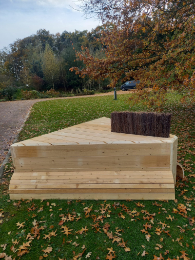 crosshindernissen punt met deel bezem